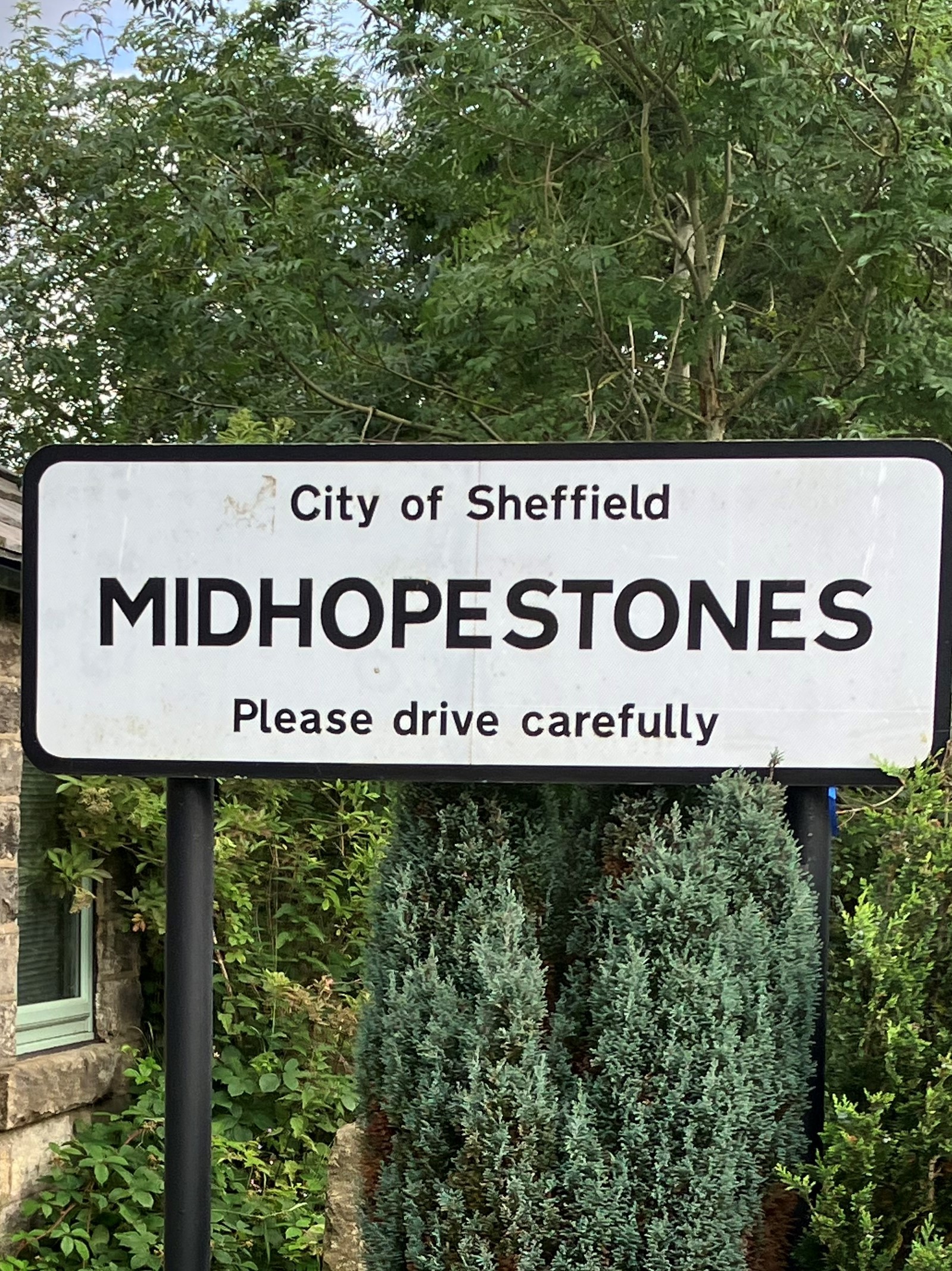 Midhopestones.JPG